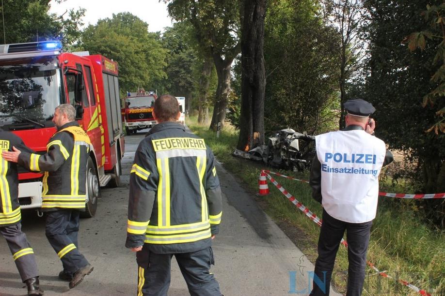 Verkehrsunfall - Explosion - 10 verletzte FA, Foto: Wolfgang Glombik